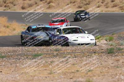 media/Jun-01-2025-CalClub SCCA (Sun) [[eae223c5dd]]/Group 5/Qualifying/
